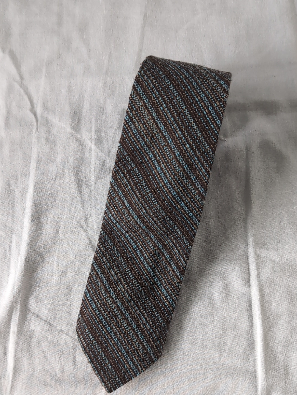 Vintage Men's Brown Tie with Blue Stripe